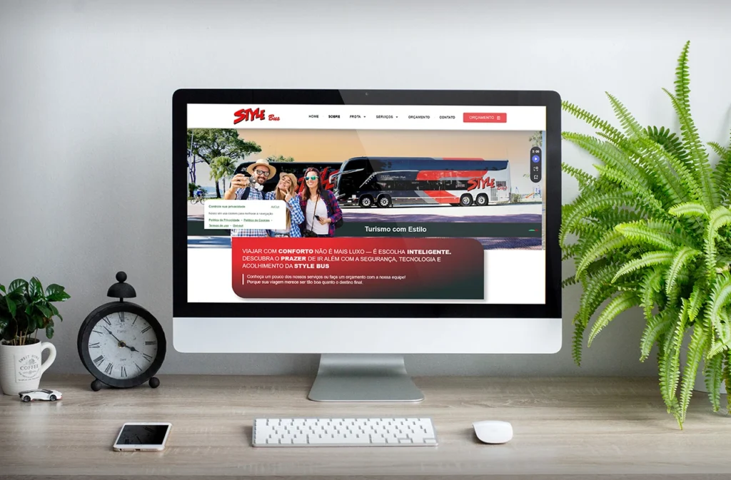 Portfólio de web design com site moderno e responsivo, focado em alta performance e experiência do usuário.